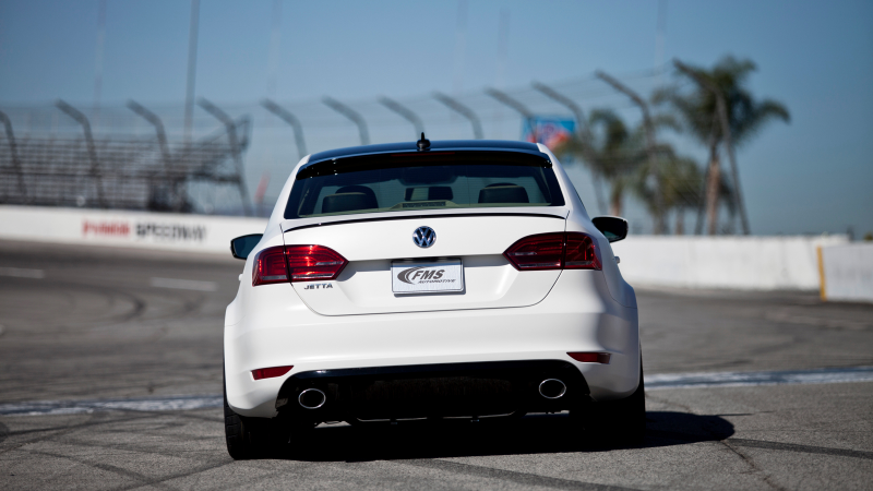 Illustration for article titled This 425 HP Volkswagen Jetta Will Make Your Ex-Girlfriend Go Very Fast